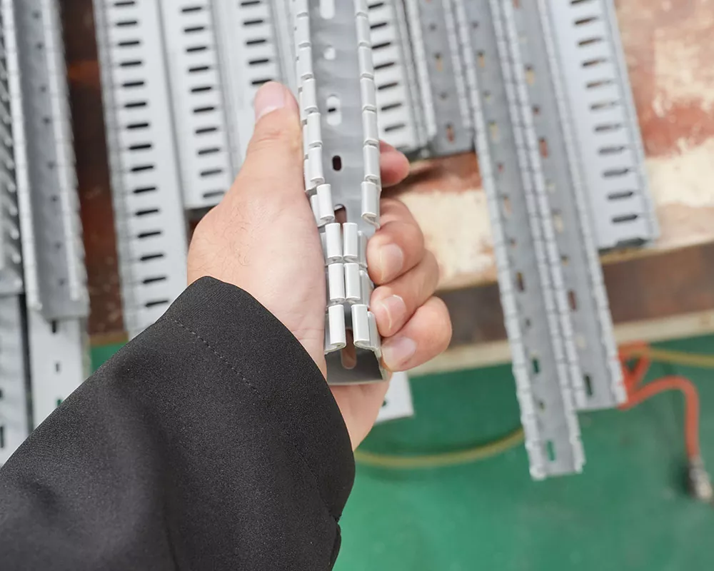 Berapa panjang satu saluran plastik PVC?