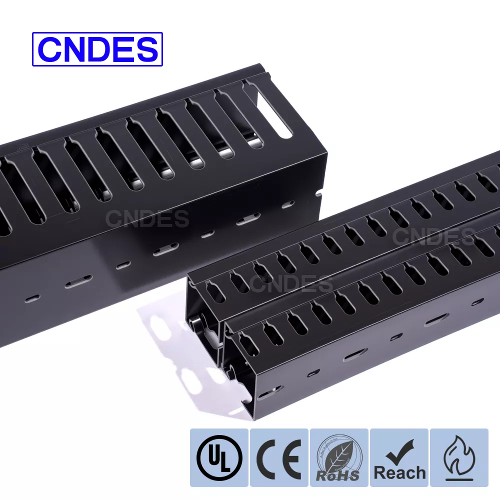 Saluran Kabel PVC Berlubang Hitam